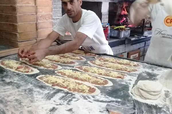 Kardeşler Cağ Kebap Salonu - Resim 10