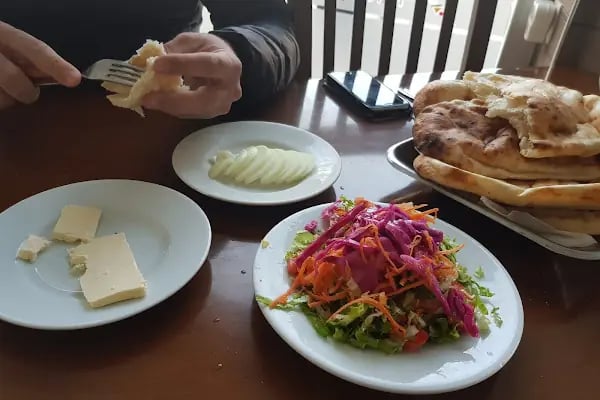 Kardeşler Cağ Kebap Salonu - Resim 12
