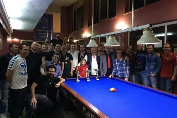 Karambol Bilardo Spor Salonu Ve Cafe - Resim 11