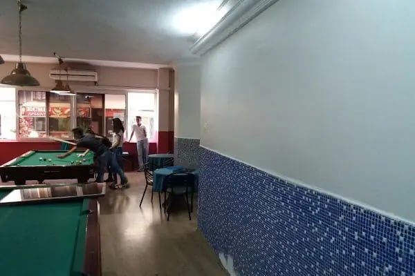 Karambol Bilardo Spor Salonu Ve Cafe - Resim 12