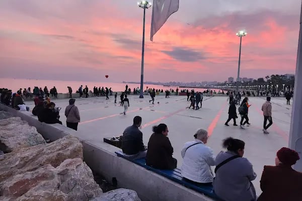 Barış Meydanı - Resim 10