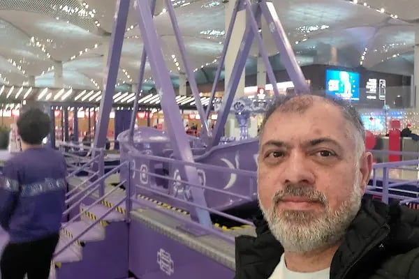 Istanbul Airport Pharmacy - Resim 18