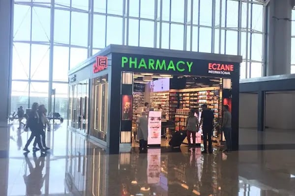 Istanbul Airport Pharmacy - Resim 20