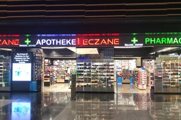 Istanbul Airport Pharmacy - Resim 2