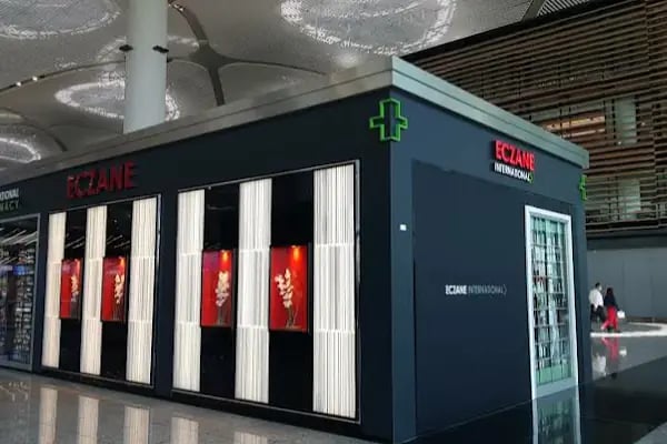 Istanbul Airport Pharmacy - Resim 7