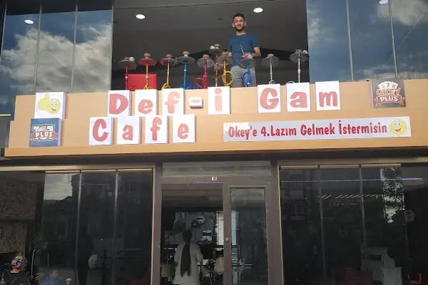 DEF ~ İ GAM CAFE - Resim 1