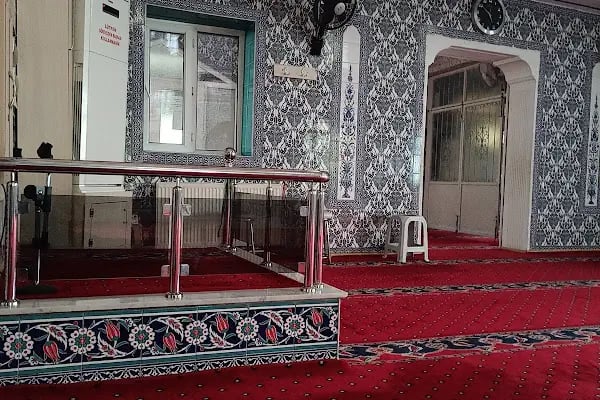 T.C. Balçova Müftülüğü Yeşil Camii - Resim 20