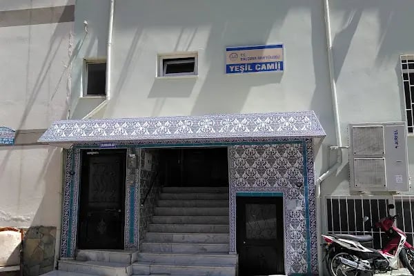 T.C. Balçova Müftülüğü Yeşil Camii - Resim 3
