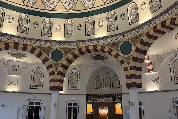 Yüzüncü Yıl Saygınlar Camii - Resim 8