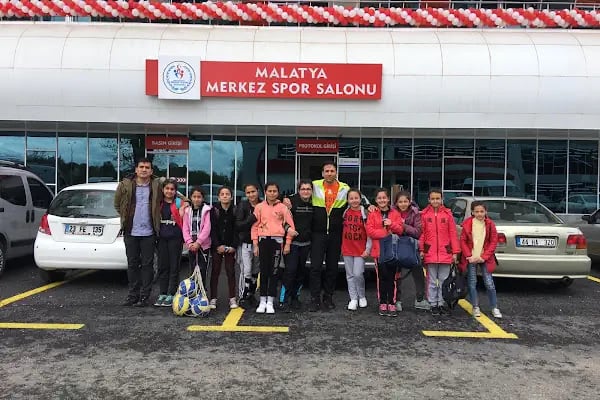 Çok Amaçlı Spor Salonu - Resim 9