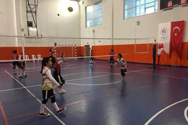 Çok Amaçlı Spor Salonu - Resim 13