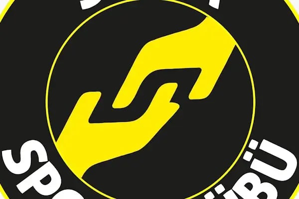 Simya Spor Kulübü - Kick Boks, Reformer, Aletli Pilates, Zumba Kursları - Resim 15