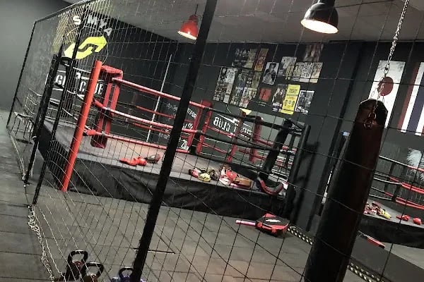 Simya Spor Kulübü - Kick Boks, Reformer, Aletli Pilates, Zumba Kursları - Resim 2