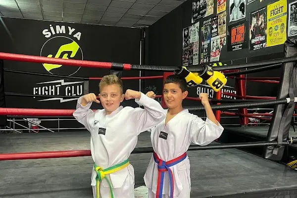Simya Spor Kulübü - Kick Boks, Reformer, Aletli Pilates, Zumba Kursları - Resim 6