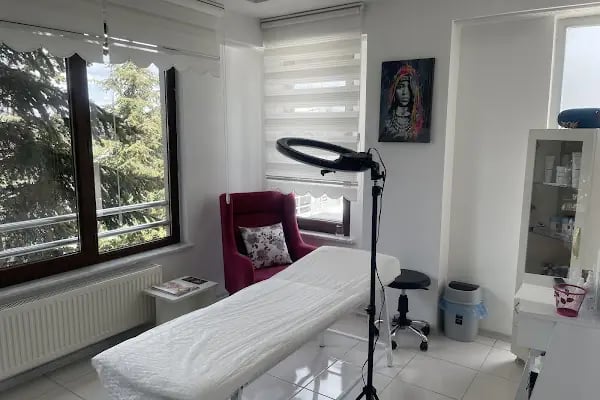Arena Deluxe VİP Güzellik Merkezi MERAM - Konya Lazer Epilasyon - Resim 17
