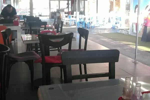 Kimene Cafe - Resim 3