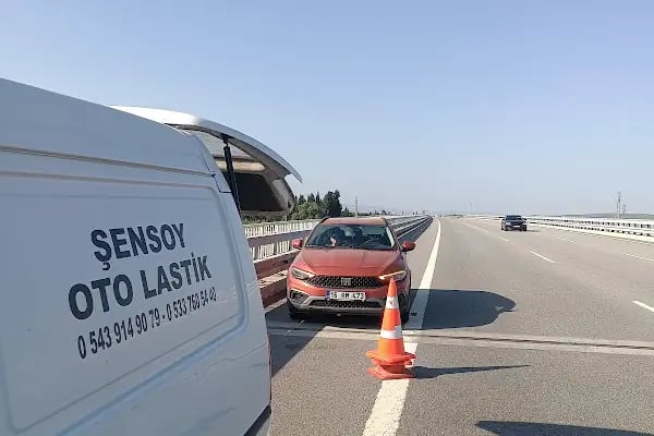KARACABEY ŞENSOY OTO LASTİK 7/24 YOL YARDIM YERİNDE LASTİK TAMİRİ VE LASTİK DEĞİŞİMİ / BURSA OTO LASTİKÇİ YOL YARDIMI - Resim 12