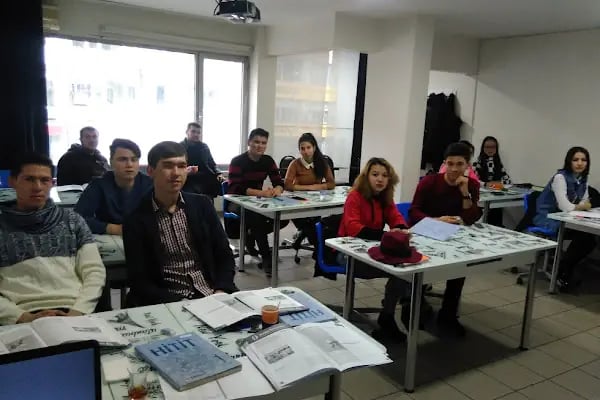 Yüksek Kariyer Eğitim Kurumları-Temel Meslek Kursu - Maltepe/İstanbul - Resim 3