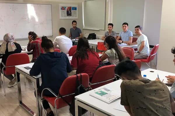Yüksek Kariyer Eğitim Kurumları-Temel Meslek Kursu - Maltepe/İstanbul - Resim 17