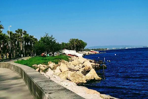 Kocaeli Büyükşehir Belediyesi Plaj Yolu Sahili - Resim 13