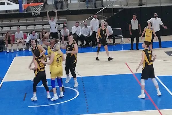 Artuklu Spor Salonu - Resim 9