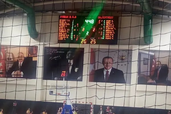Artuklu Spor Salonu - Resim 5
