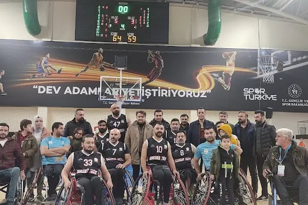 Artuklu Spor Salonu - Resim 7