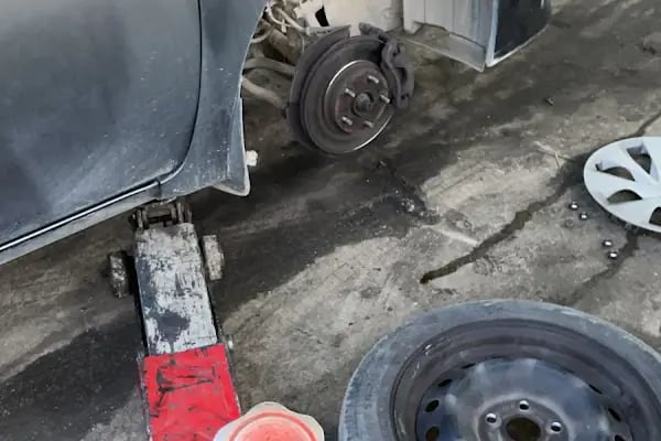 MetCar Oto Servis ve Bakım - Resim 13