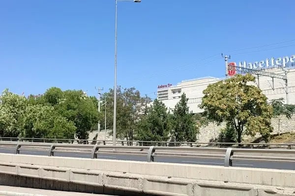 Hacettepe Üniversitesi Hastaneleri - Resim 13