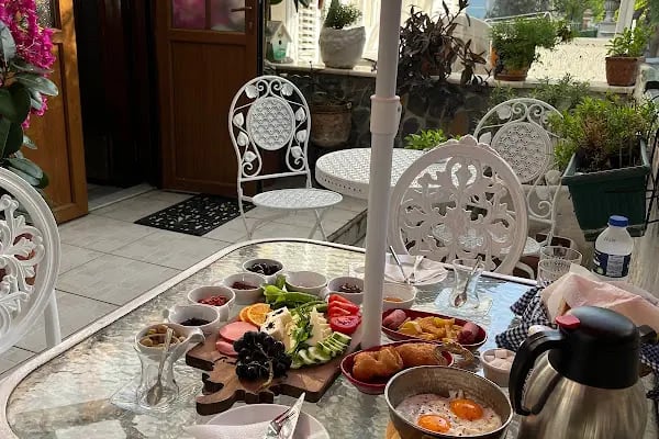 Adalar Konak Butik Otel - Resim 10