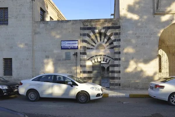 Selahaddin Eyyubi Camii - Resim 9