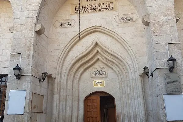 Selahaddin Eyyubi Camii - Resim 20