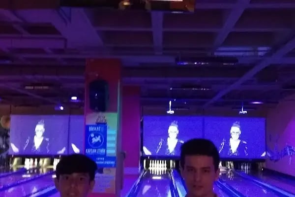 CAROUSEL BOWLING - Resim 15
