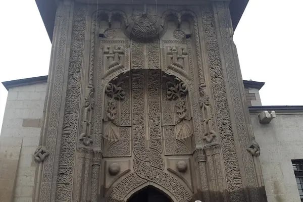 Şemsi Tebrizi Camii ve Türbesi - Resim 20