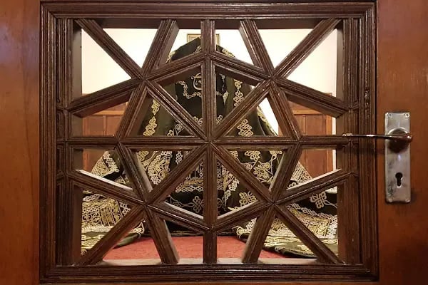 Şemsi Tebrizi Camii ve Türbesi - Resim 17