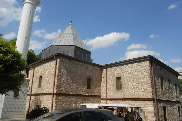 Şemsi Tebrizi Camii ve Türbesi - Resim 1