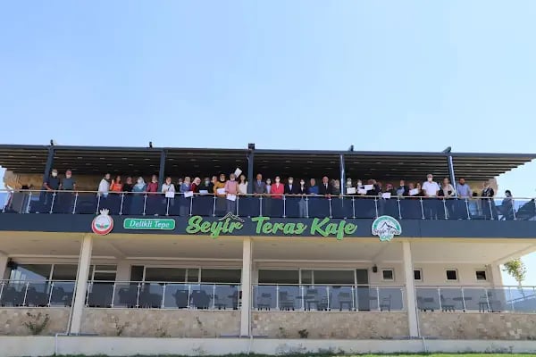 Oğuzeli Belediyesi Deliklitepe Sosyal Tesisi ve Seyir Terası Cafe - Resim 3