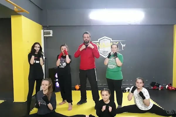 DFC dynamic fight club - Resim 2