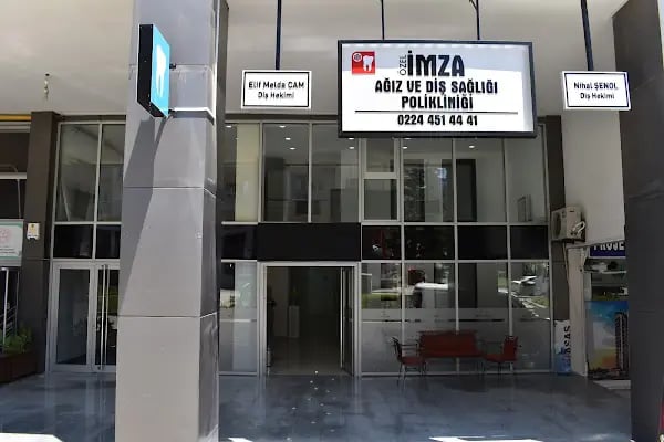 Özel İmza Ağız ve Diş Sağlığı Polikliniği - Resim 1