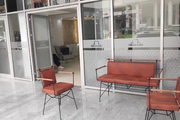 Özel İmza Ağız ve Diş Sağlığı Polikliniği - Resim 9