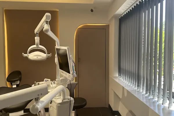 ISMAN Dental Clinic Alanya - İŞMAN Diş Polikliniği - Resim 4
