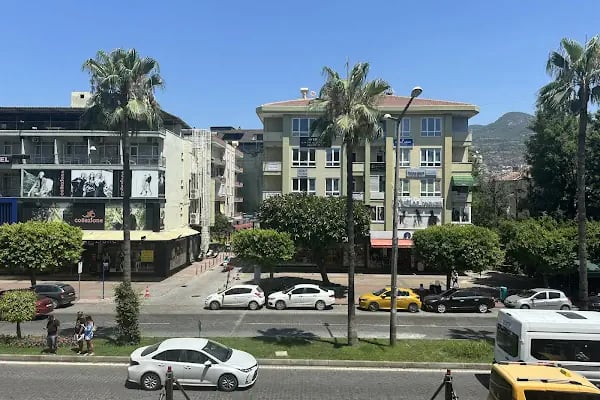 ISMAN Dental Clinic Alanya - İŞMAN Diş Polikliniği - Resim 10