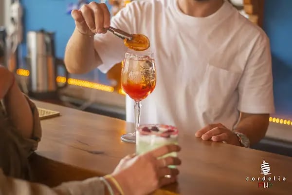 CORDELIA PUB - Resim 17