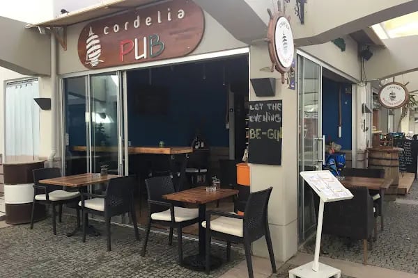 CORDELIA PUB - Resim 5