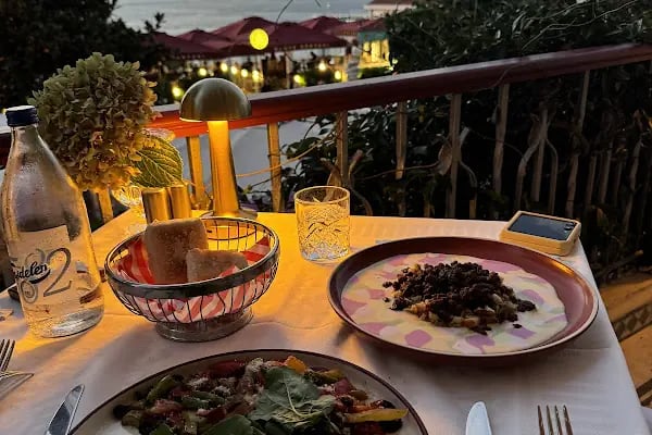 Madam Sofia Cafe & Bar - Resim 7