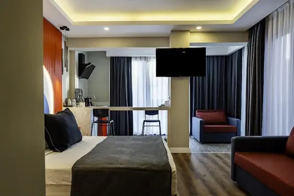 Lucky Monkey Midi Hotel - Resim 19