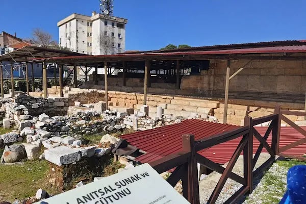 Milas Müze Müdürlüğü - Uzunyuva Anıt Mezarı - Resim 13