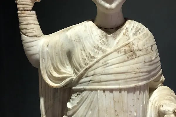 Efes Arkeoloji Müzesi - Resim 13