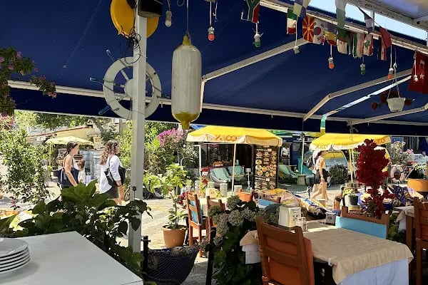 Büyükada Botanik Restaurant - Resim 11