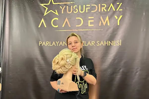 IŞILTI KUAFÖR VE GÜZELLİK SALONU - Resim 13